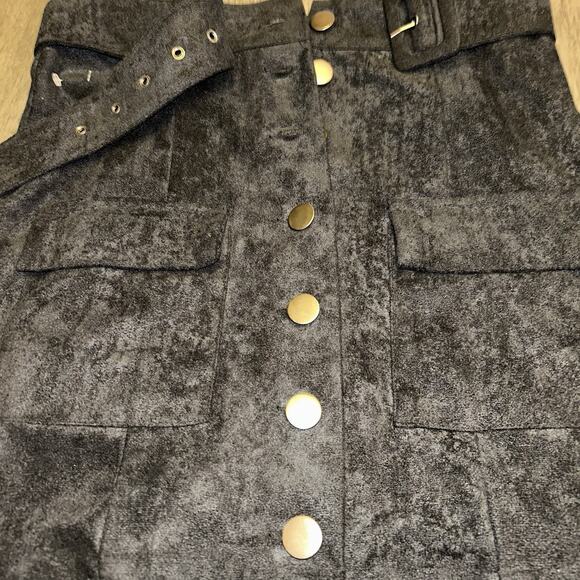 Ruby and Jenna Black Faux Suede Skirt NWT - Picture 1 of 3